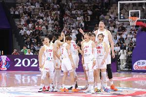 媒体人：中国女篮不要被日本队这个外线手感唬住了 千万别上包夹