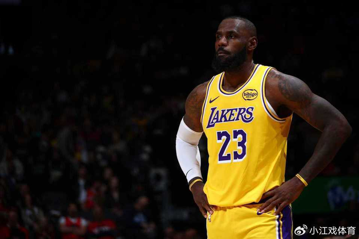 2026世界杯买球入口-詹姆斯连续1297场上双纪录终结！仅砍8+6+11 助攻八村垒三分绝杀